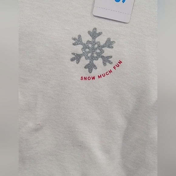 Carter's Red and White Snowflake Baby Outfit - Picture 3 of 8